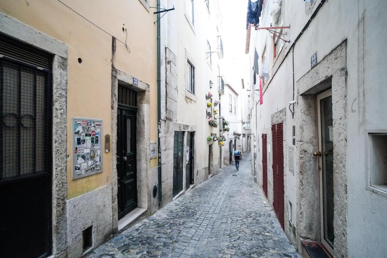 Lisbon Alfama S. Pedro Typical Apartman Kültér fotó