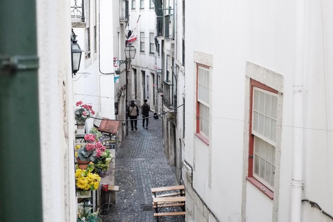 Lisbon Alfama S. Pedro Typical Apartman Kültér fotó