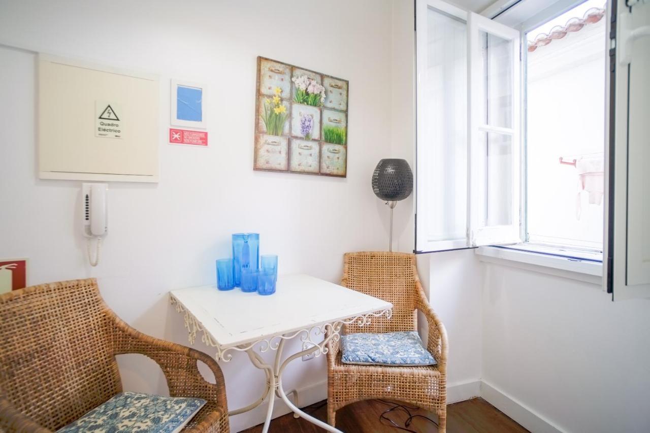 Lisbon Alfama S. Pedro Typical Apartman Kültér fotó